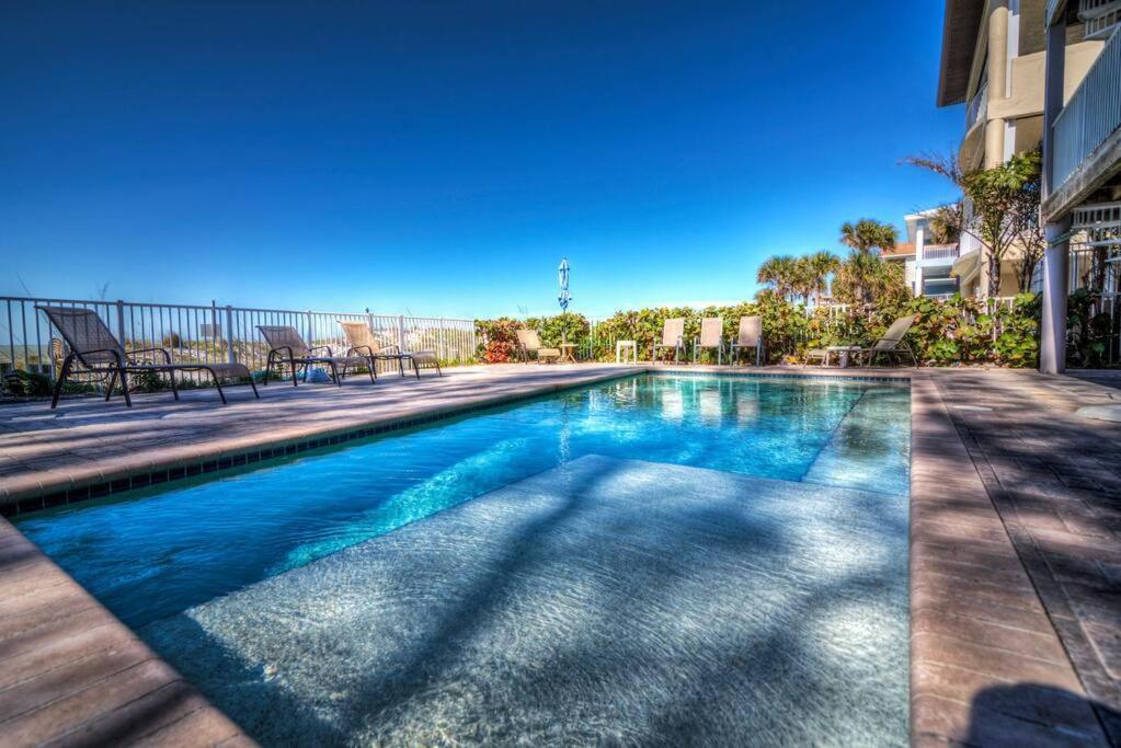 Joyce'S Beachfront #3 Apartamento Clearwater Beach Exterior foto