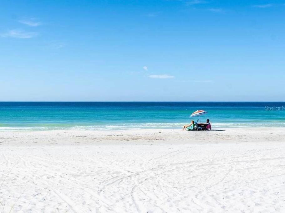 Joyce'S Beachfront #3 Apartamento Clearwater Beach Exterior foto